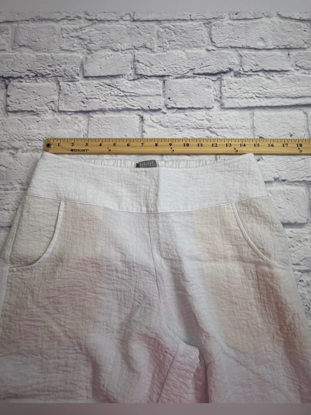 Habitat Light White Elastic-Waist Pants. Cropped. Wide Leg. Size Med.